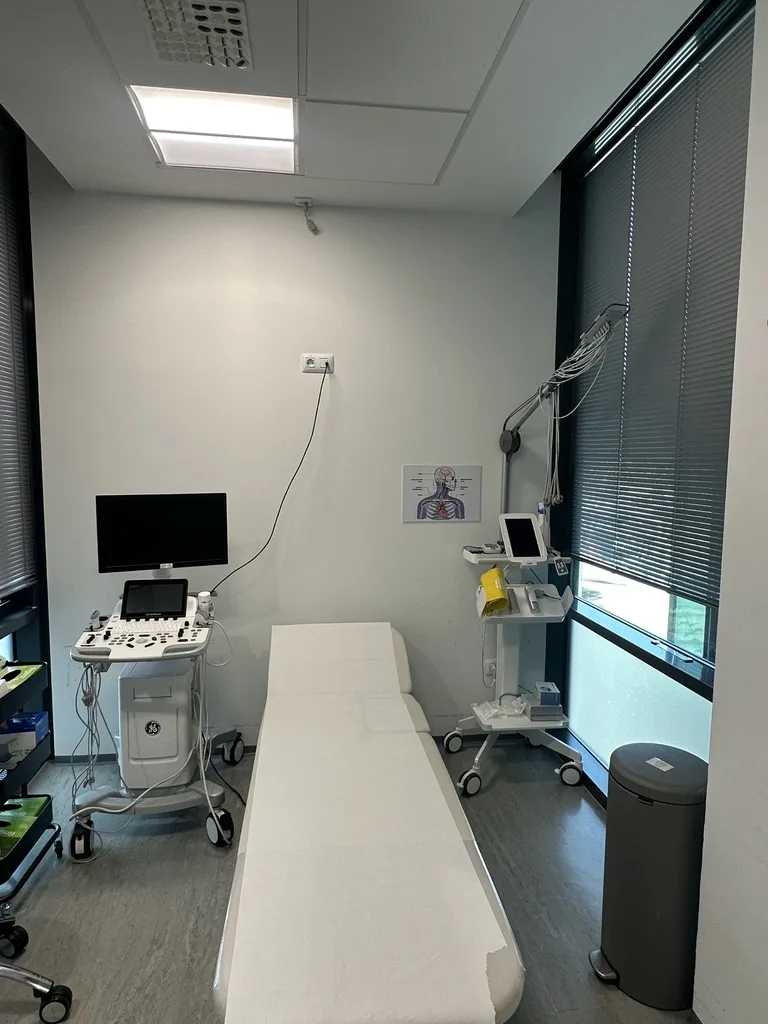 Diagnostični prostor z ultrazvočnim aparatom v Kranju